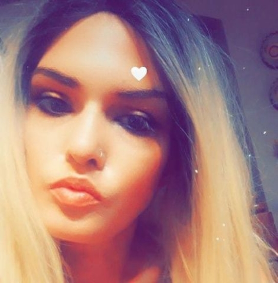 Meet your Posher, Jessica - Picture 1 of 1